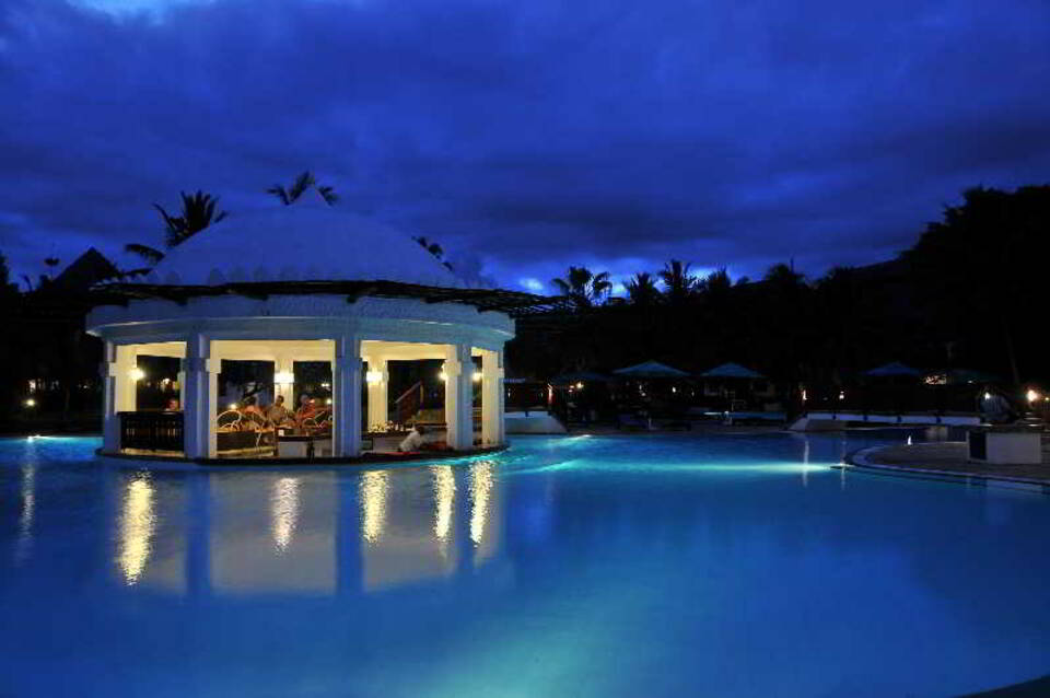 Southern Palms Beach Resort 3