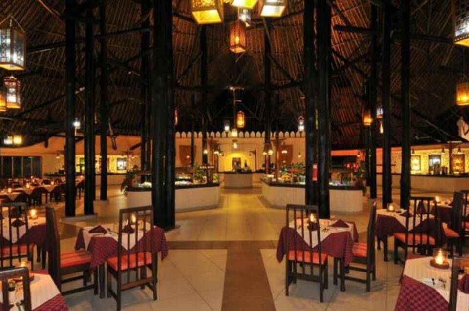 Southern Palms Beach Resort 4