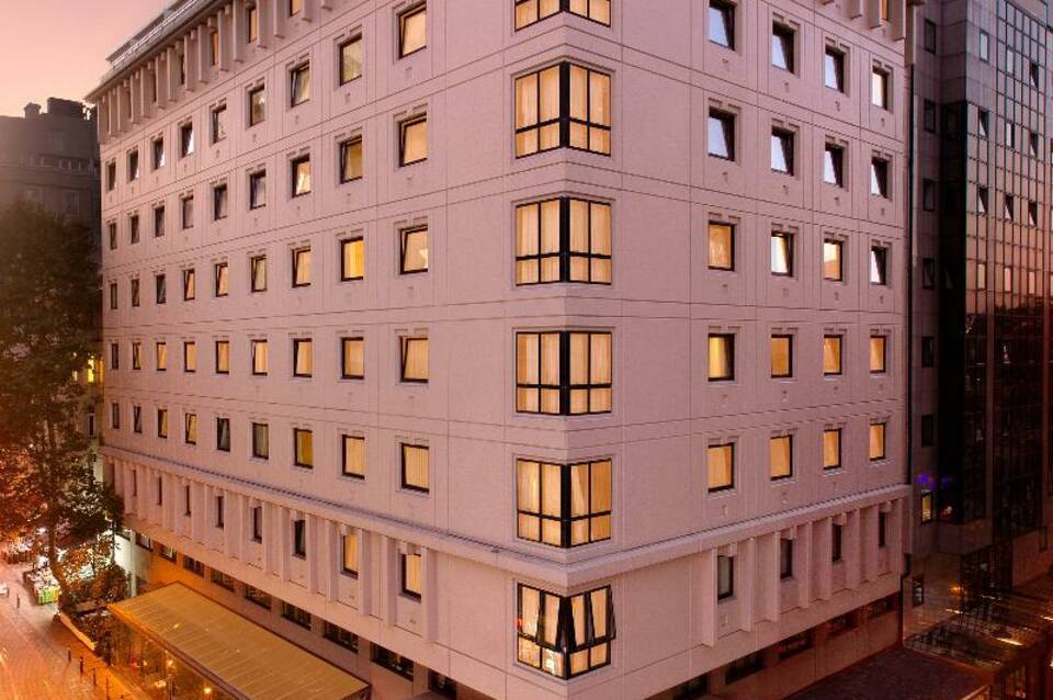 Nippon Hotel 1