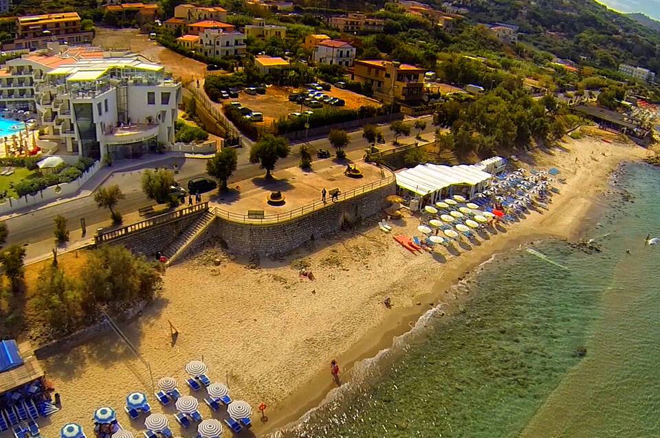 Cefalu Sea Palace 5
