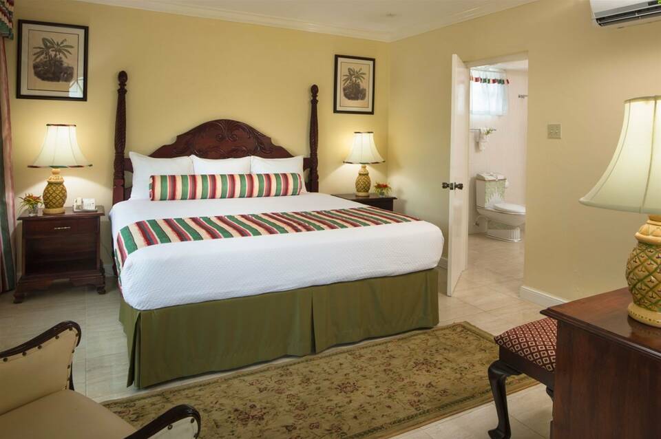 SeaGarden Beach Resort 2