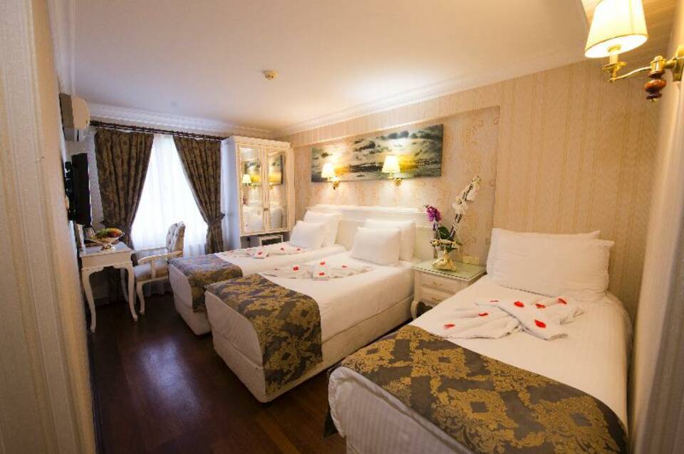 Golden Horn Sirkeci 4