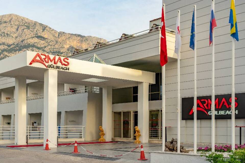 Armas Gül Beach 1