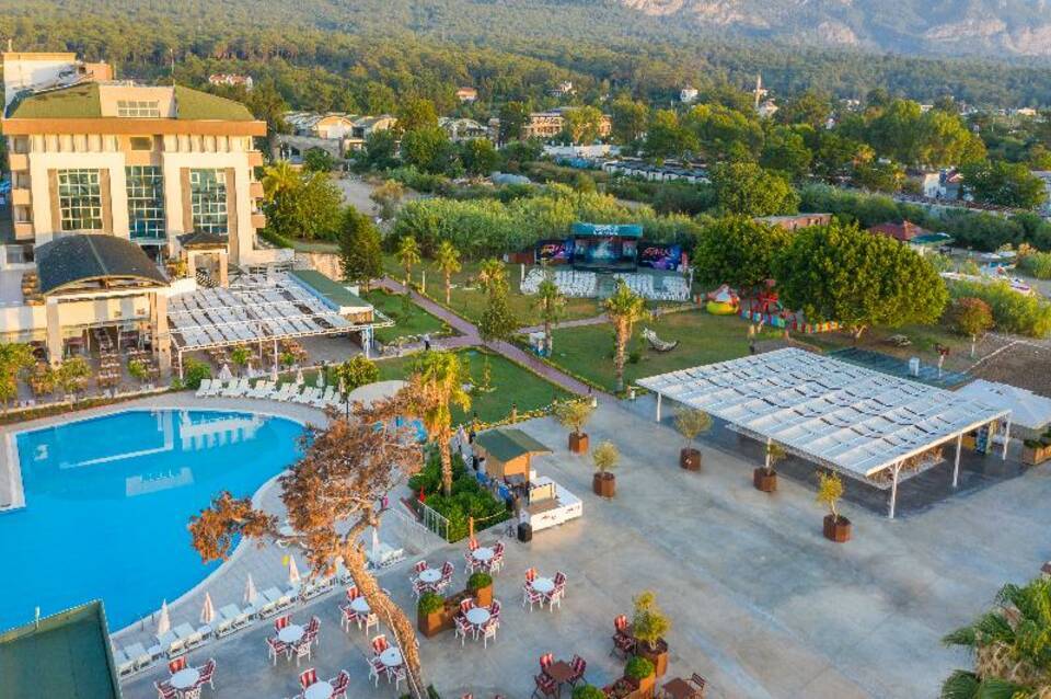 Armas Gül Beach 3