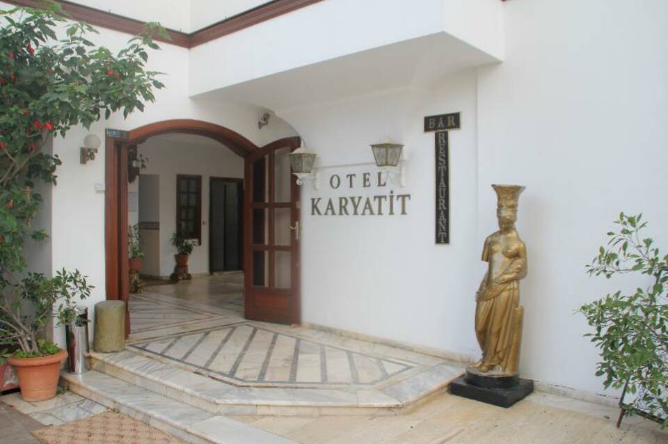 Karyatit Hotel 2