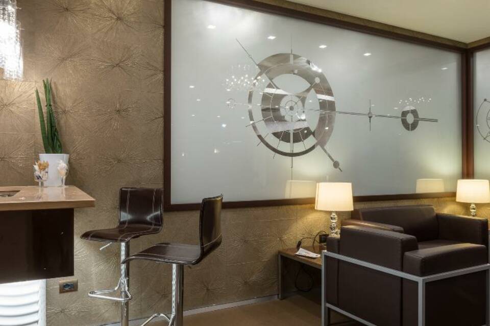 Magri's Hotel 3