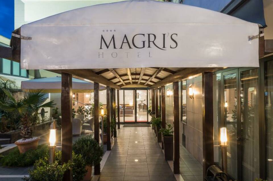 Magri's Hotel 4