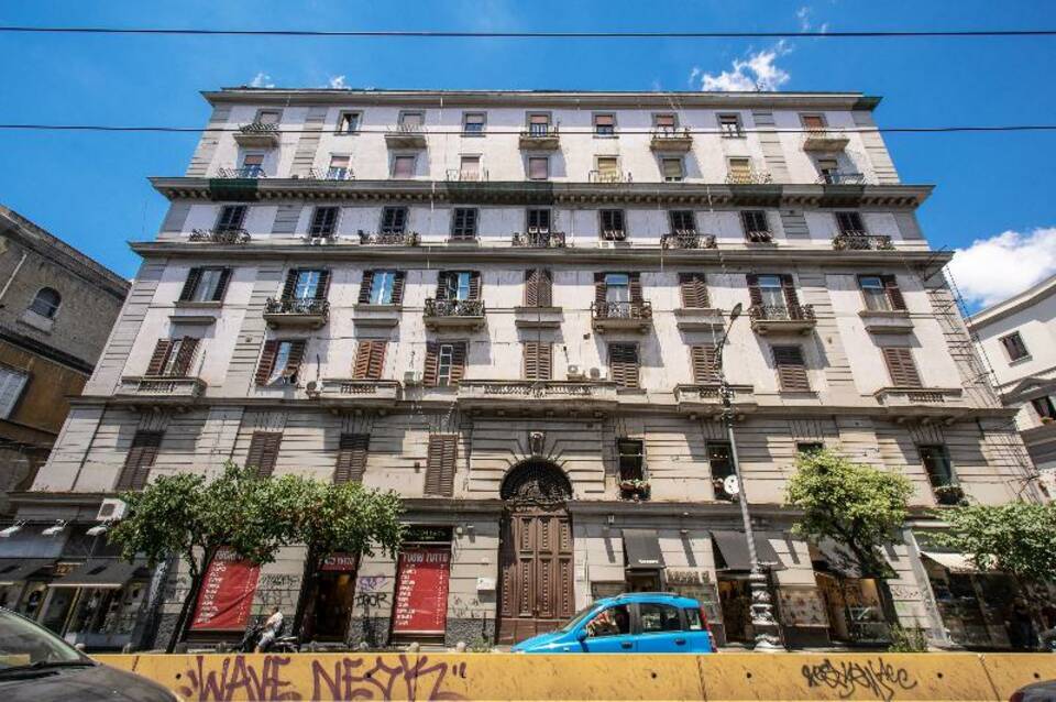 Napoli Suite 4