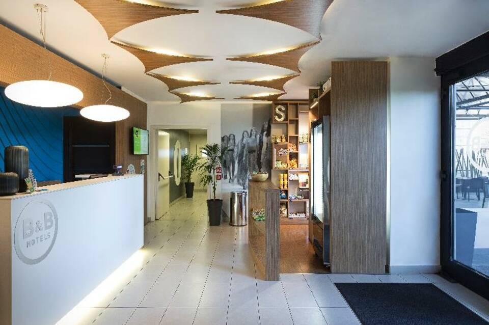 B&B HOTEL Milano Cenisio Garibaldi 5