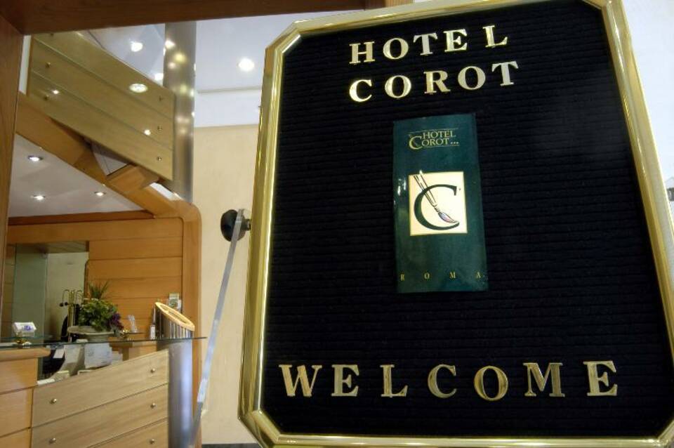 Hotel Corot 3