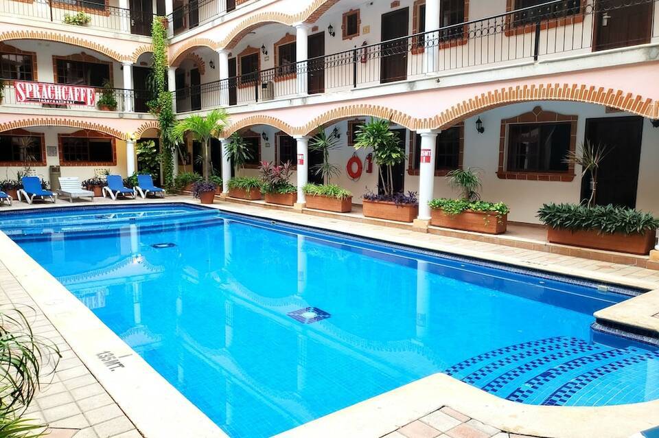Hotel Colonial Playa del Carmen 1
