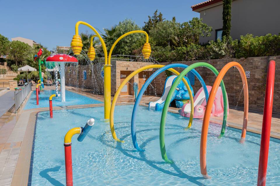 Apollonion Asterias Resort & Spa 2