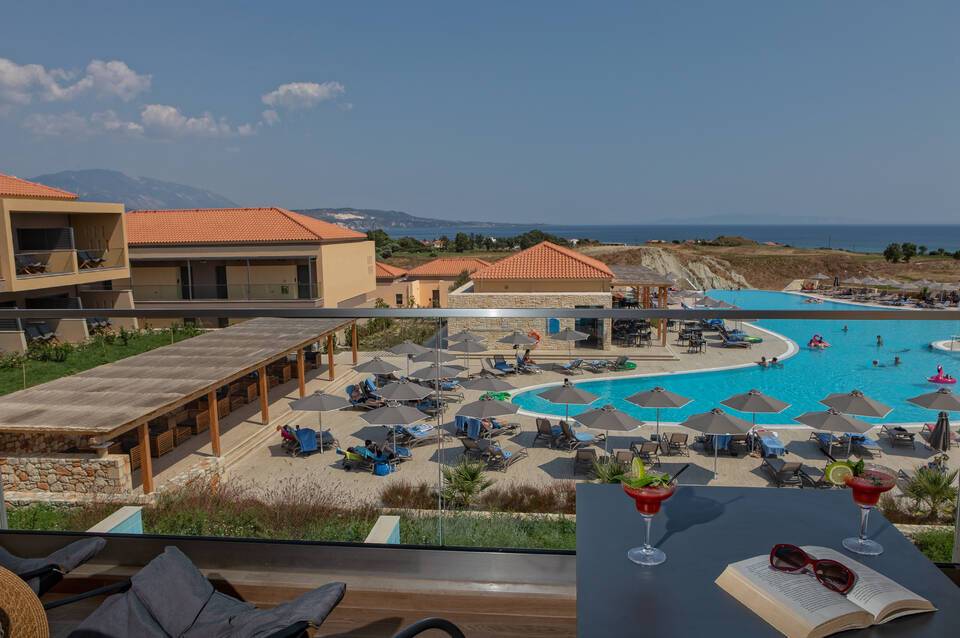 Apollonion Asterias Resort & Spa 3