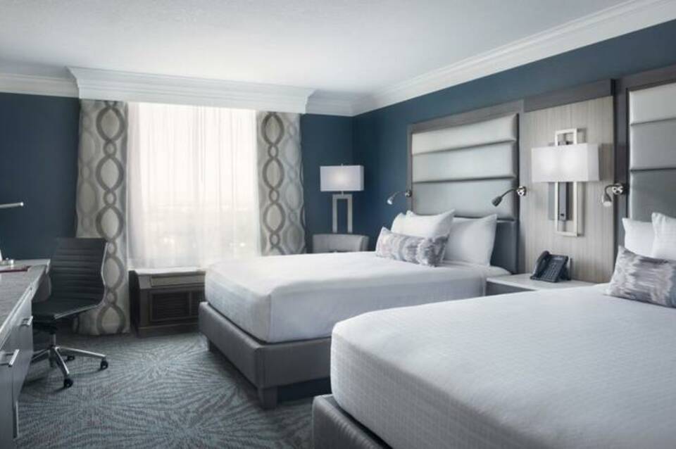 Rosen Centre Hotel 3