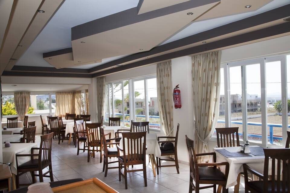 Athinoula Hotel 3