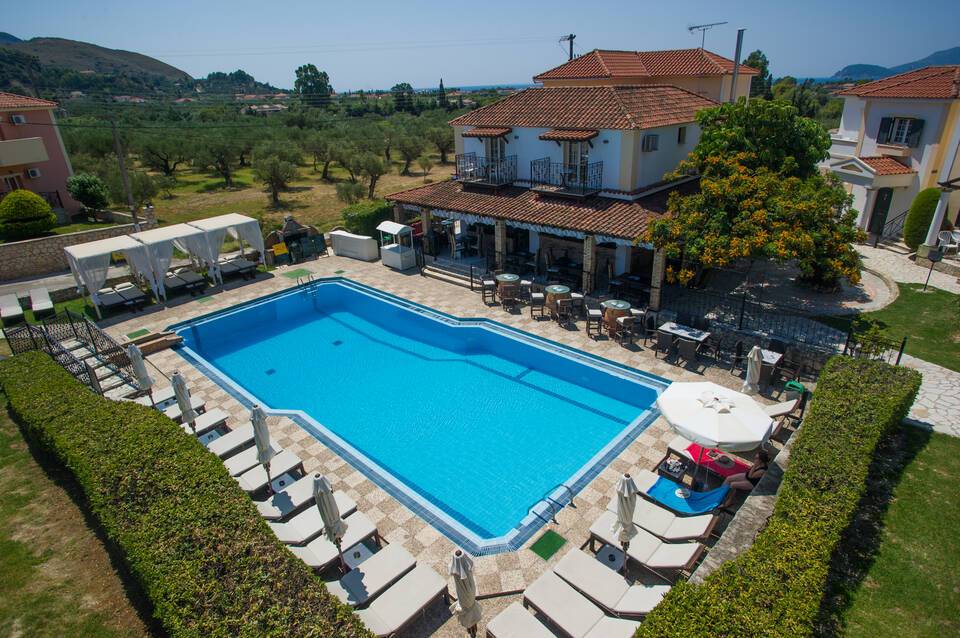Anagenessis Village Hotel 4