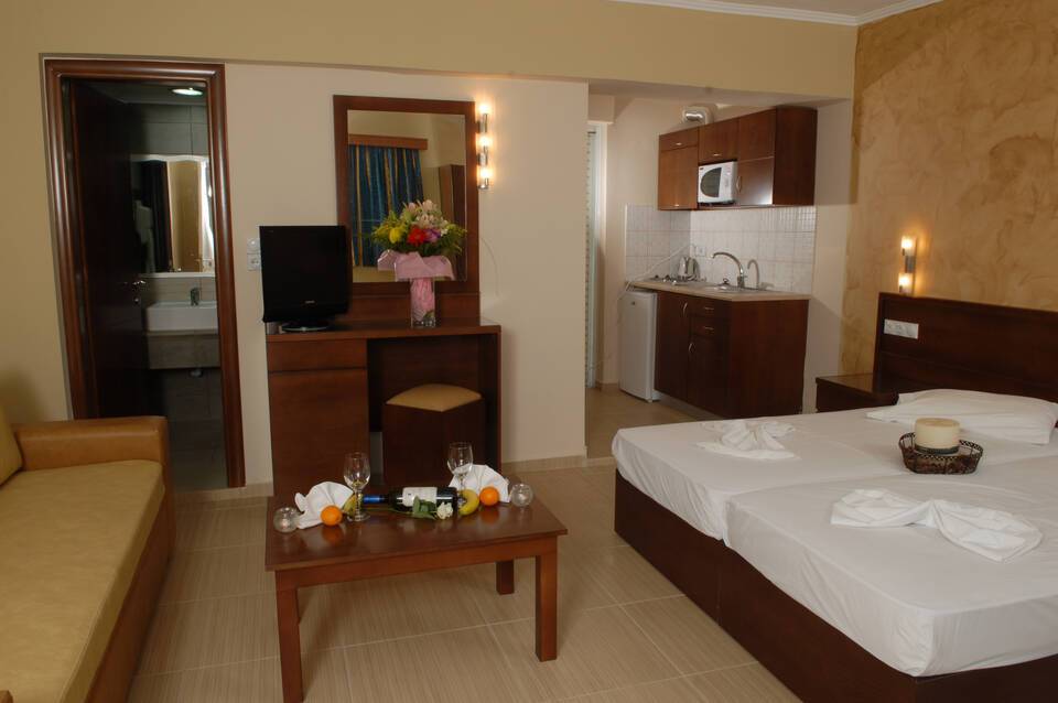 Sacallis Inn Beach Hotel 3