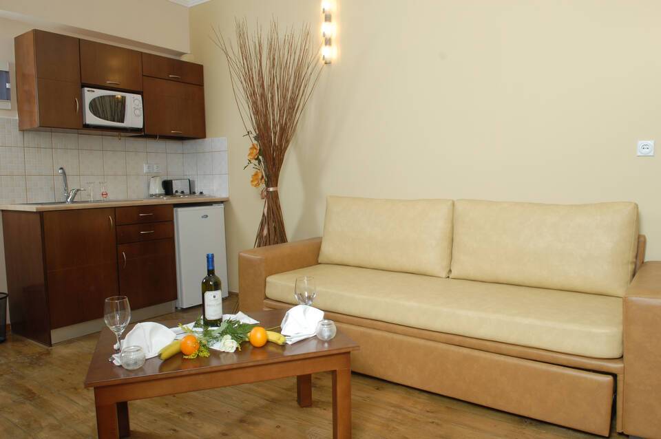 Sacallis Inn Beach Hotel 4