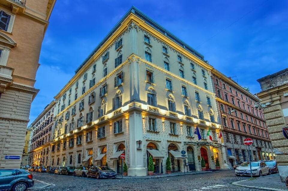 UNA Hotels Empire Roma 1