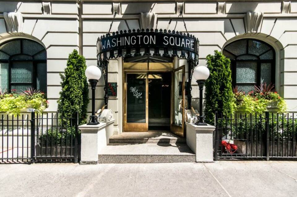 Washington Square Hotel 2