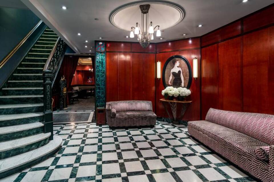 Washington Square Hotel 5