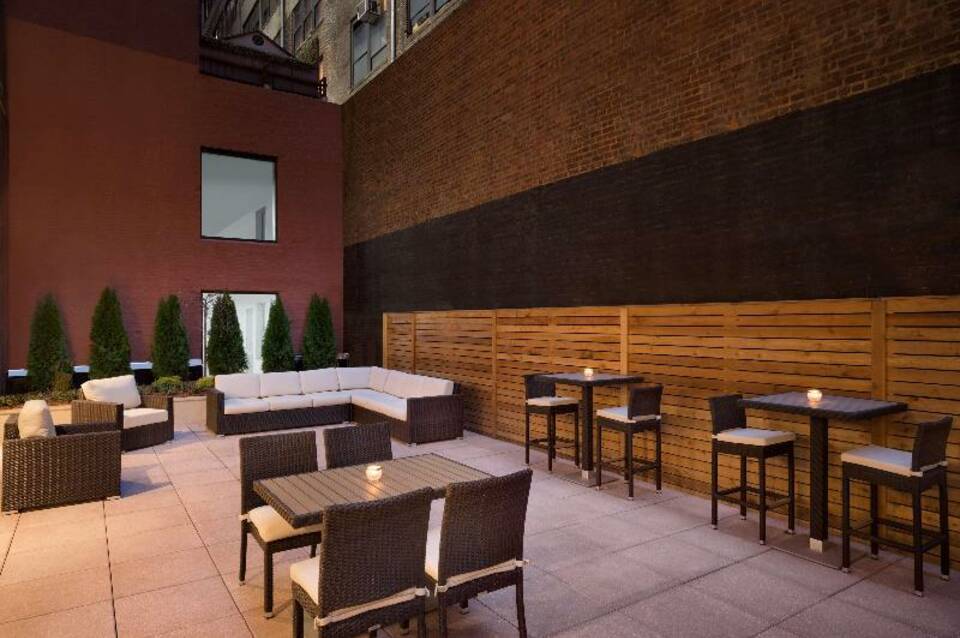 Hilton Garden Inn New York Times Square South 5