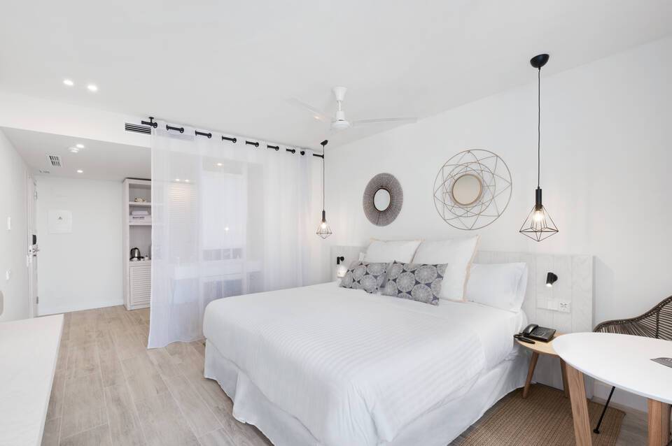 Barceló Portinatx - Adults Only 2