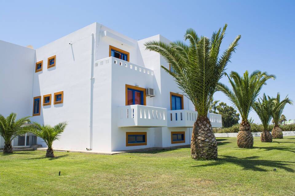 Bouradanis Village Hotel 1