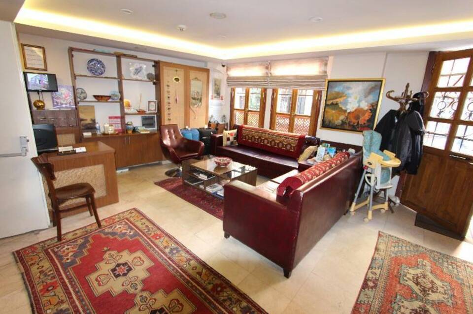 Sultan House 3