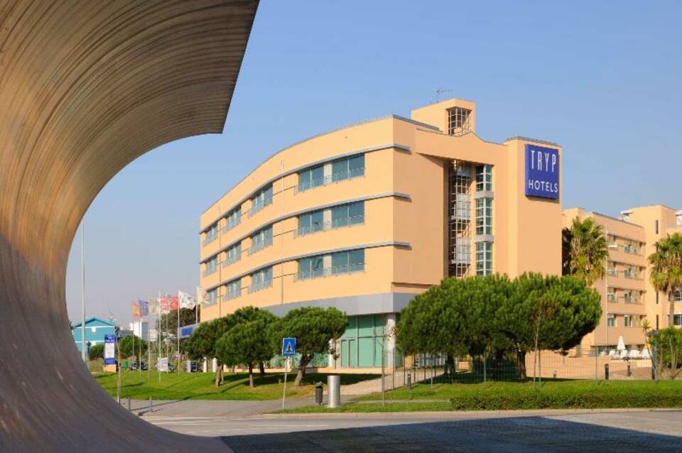 TRYP by Wyndham Porto Expo Hotel 5