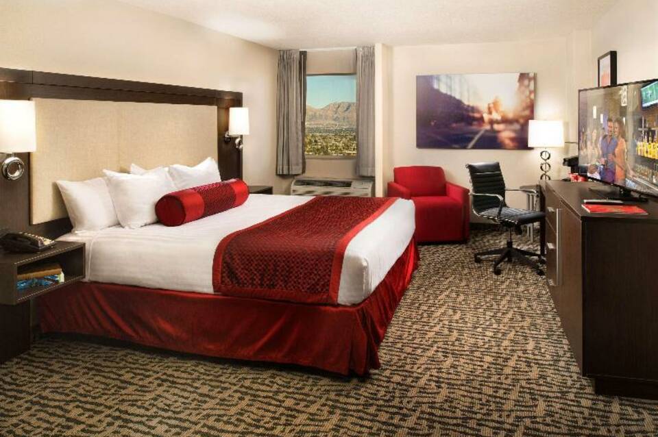 The STRAT Hotel, Casino & Tower 1