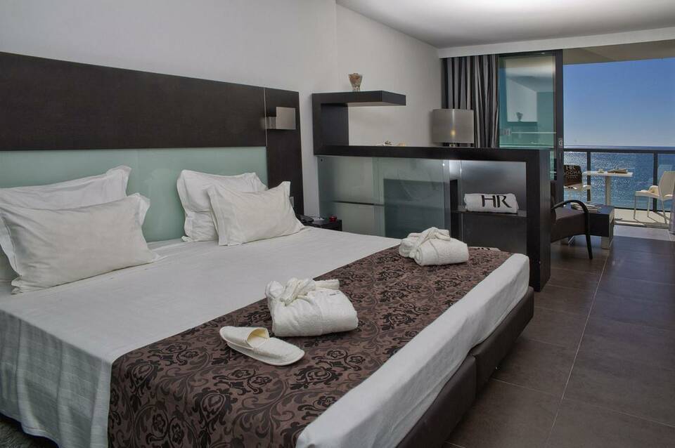 Rr Hotel Da Rocha 2
