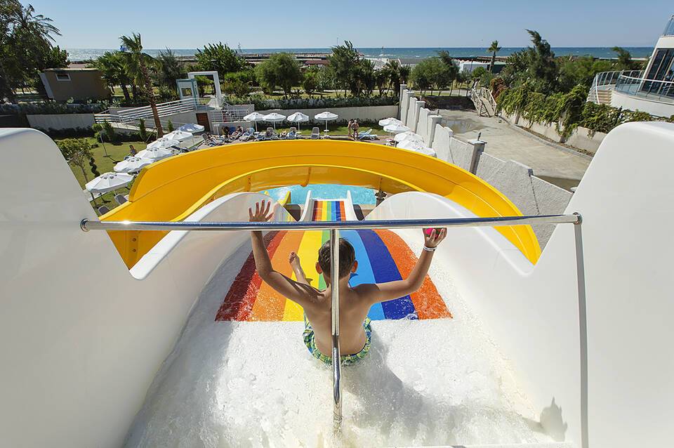 Seashell Resort & Spa 4