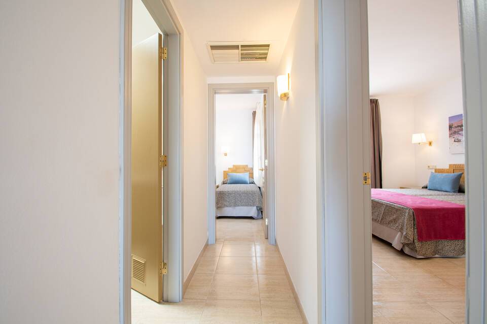 HL Club Playa Blanca Hotel 5