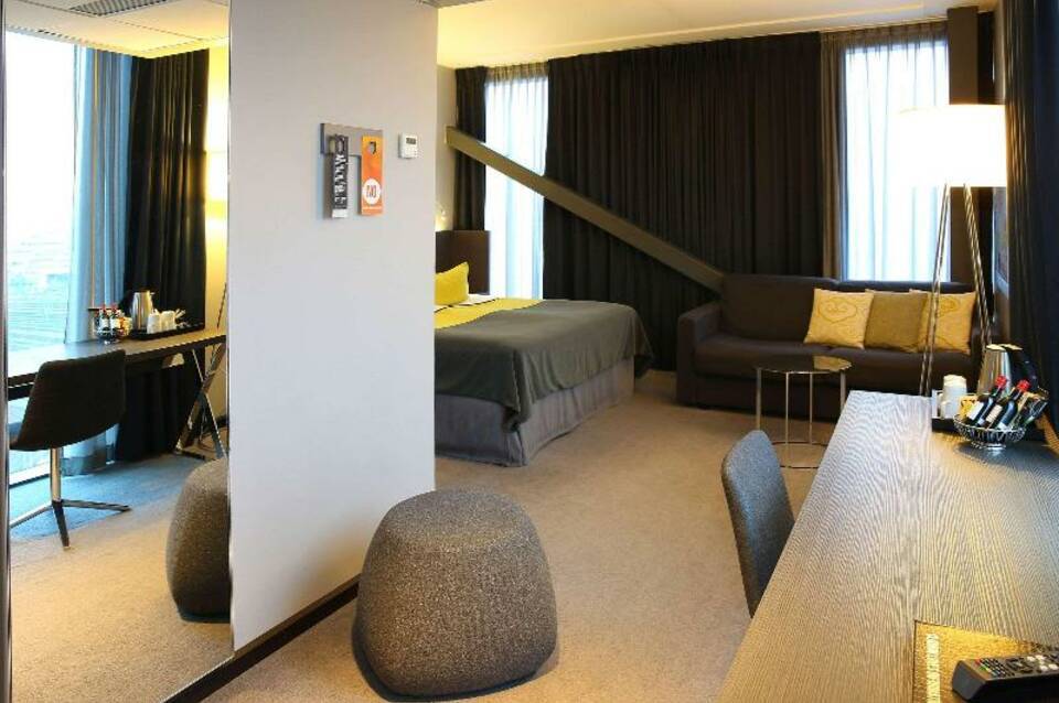 Clarion Hotel Post 5