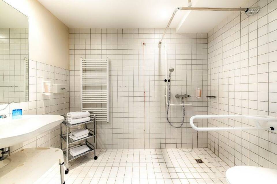 B&B HOTEL Berlin City-Ost 4