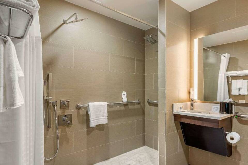 Comfort Inn Prospect Park-Brooklyn 4