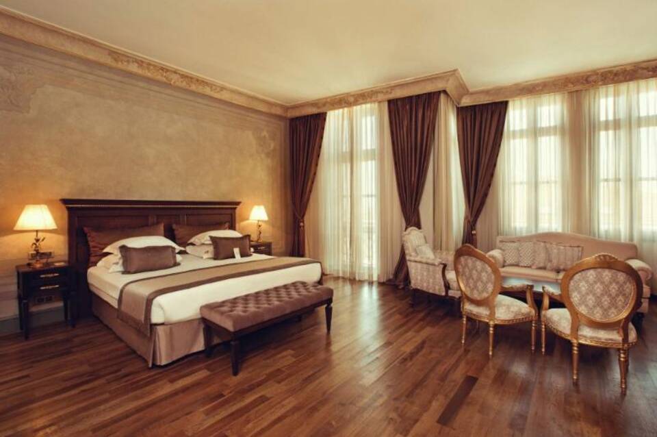 Palazzo Donizetti Istanbul, Tapestry Collection by Hilton 2