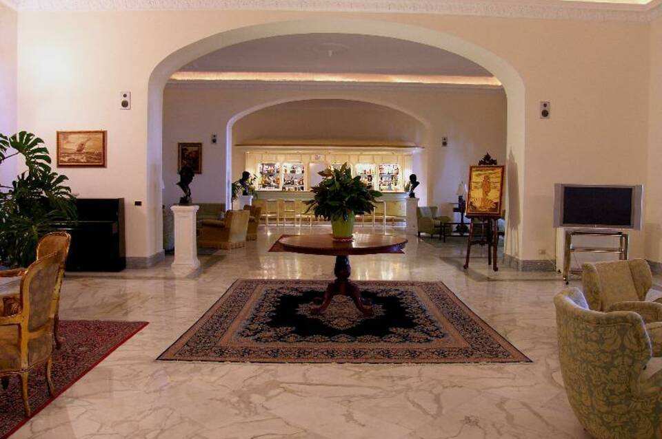 Grand Hotel Europa Palace  2