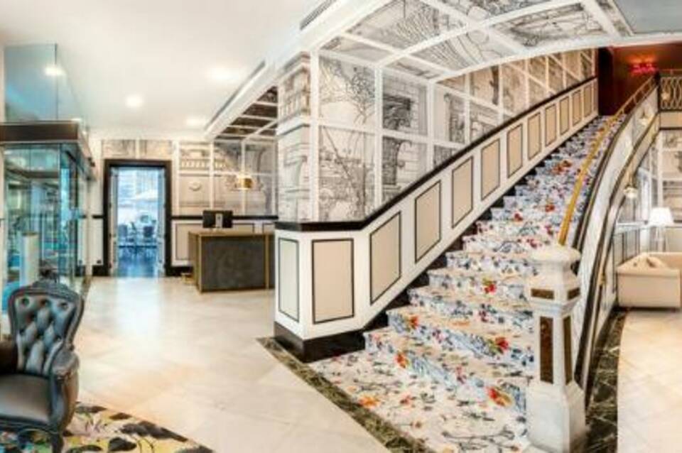 SH Ingles Boutique Hotel 5