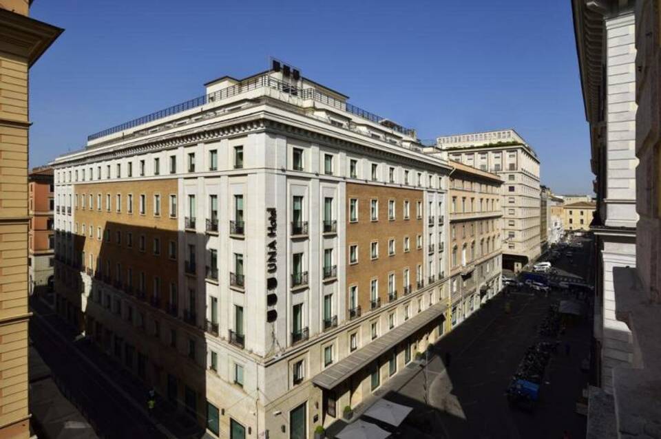 UNAHOTELS Decò Roma 1