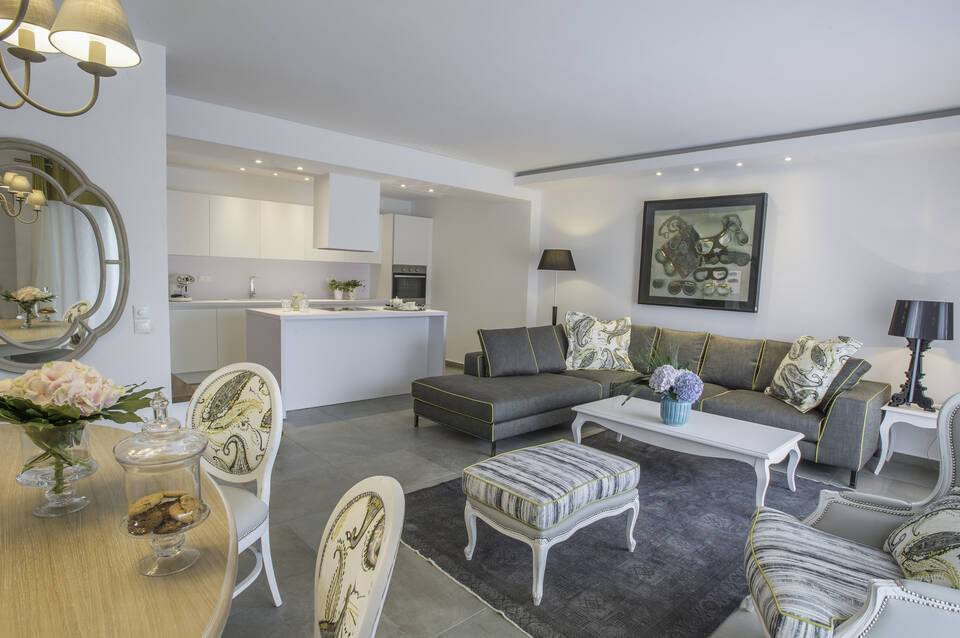 Avaton Luxury Beach Resort - Relais & Chateaux 4