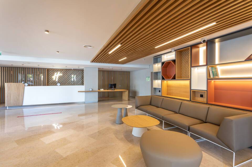 Holiday Inn Lisbon 3