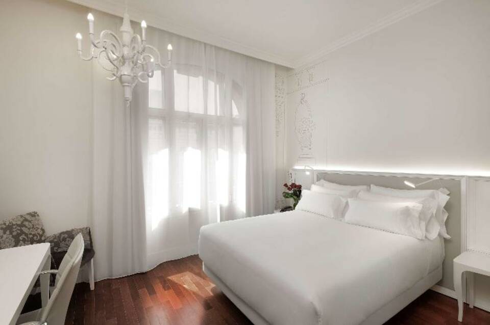 NH Collection Madrid Abascal 2
