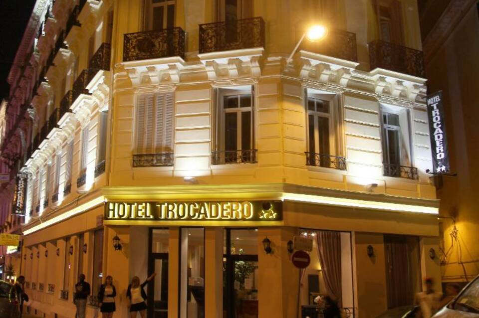 Trocadero 3