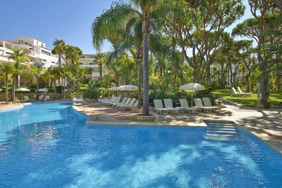 Ria Park Garden Hotel 1
