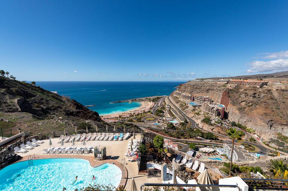 Holiday Club Jardin de Amadores 1