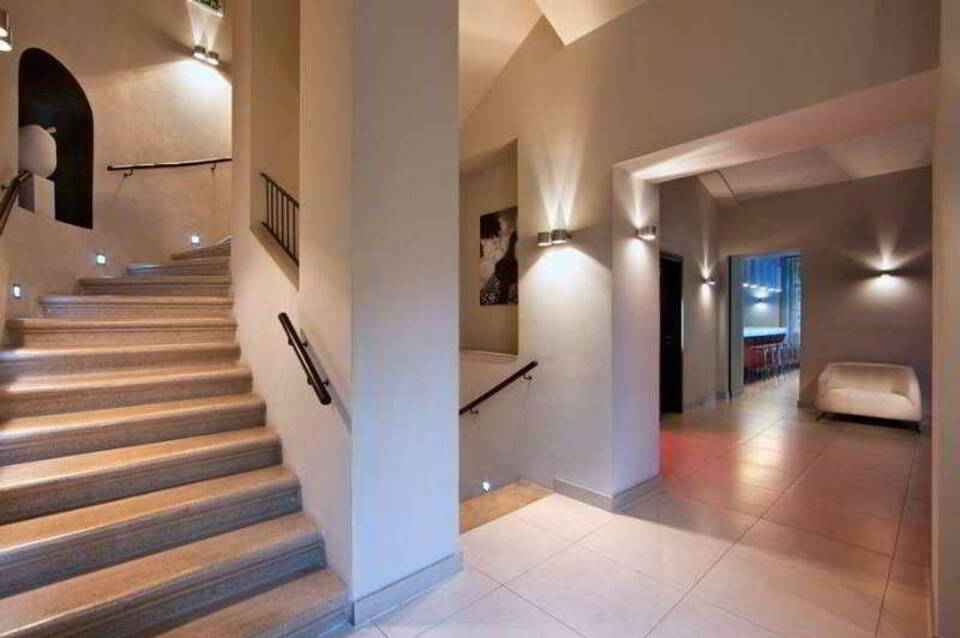Red And Blue Design Hotel Prague 5