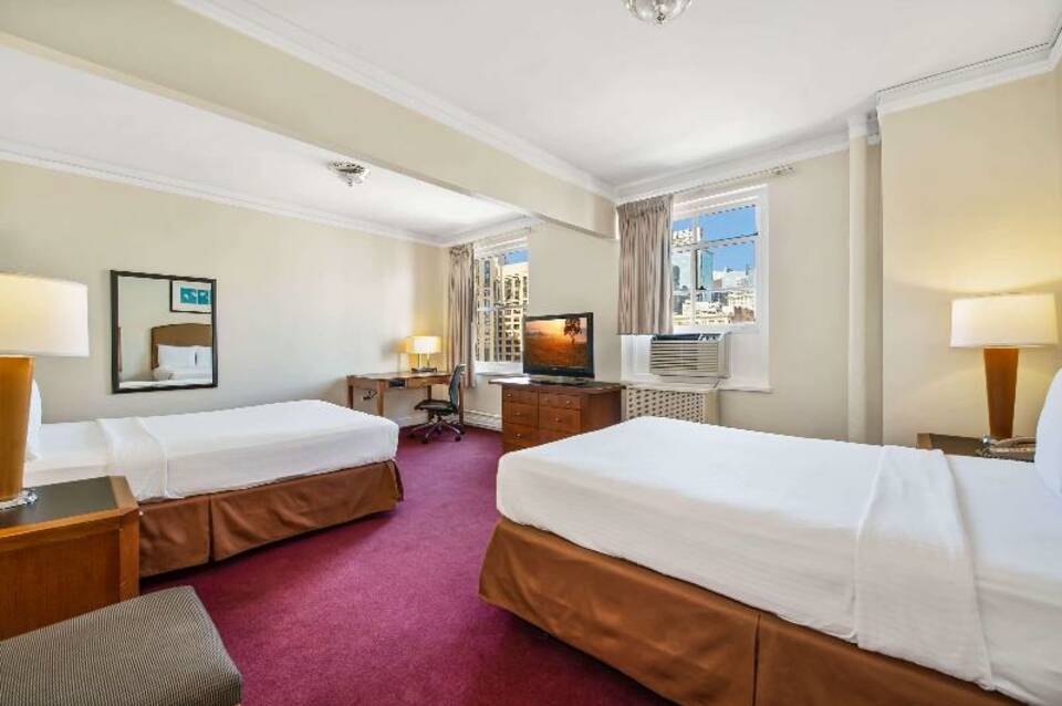 Travelodge by Wyndham Downtown Chicago 5