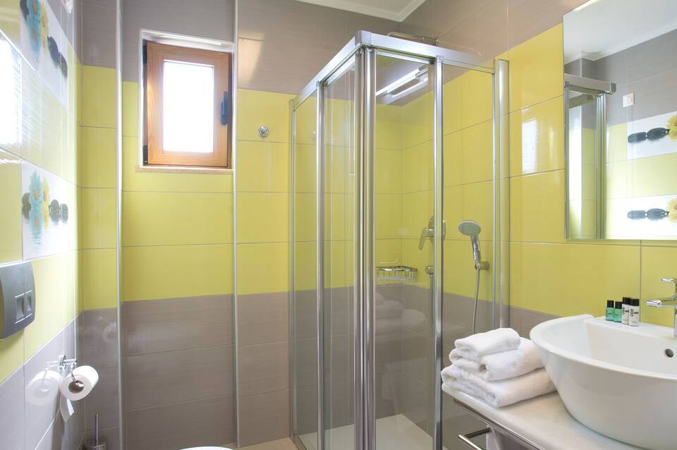 Niriides Luxury Villas 3